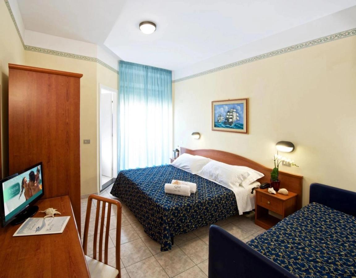 Hotel Queen Mary Cattolica Dış mekan fotoğraf